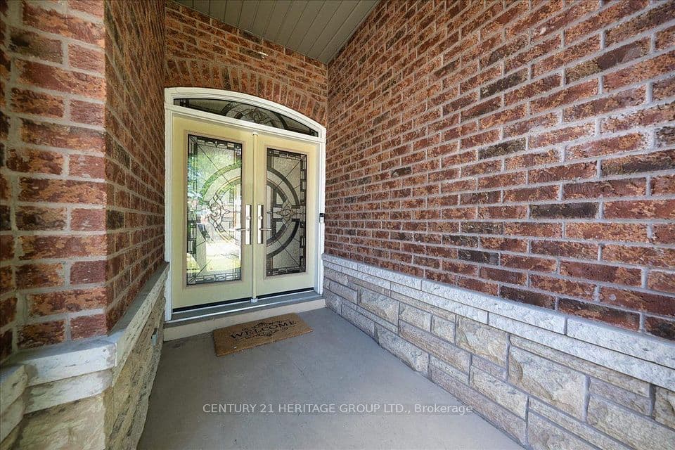 19 Reynolds Avenue, Brampton, ON L6P 2C1 – photo 3
