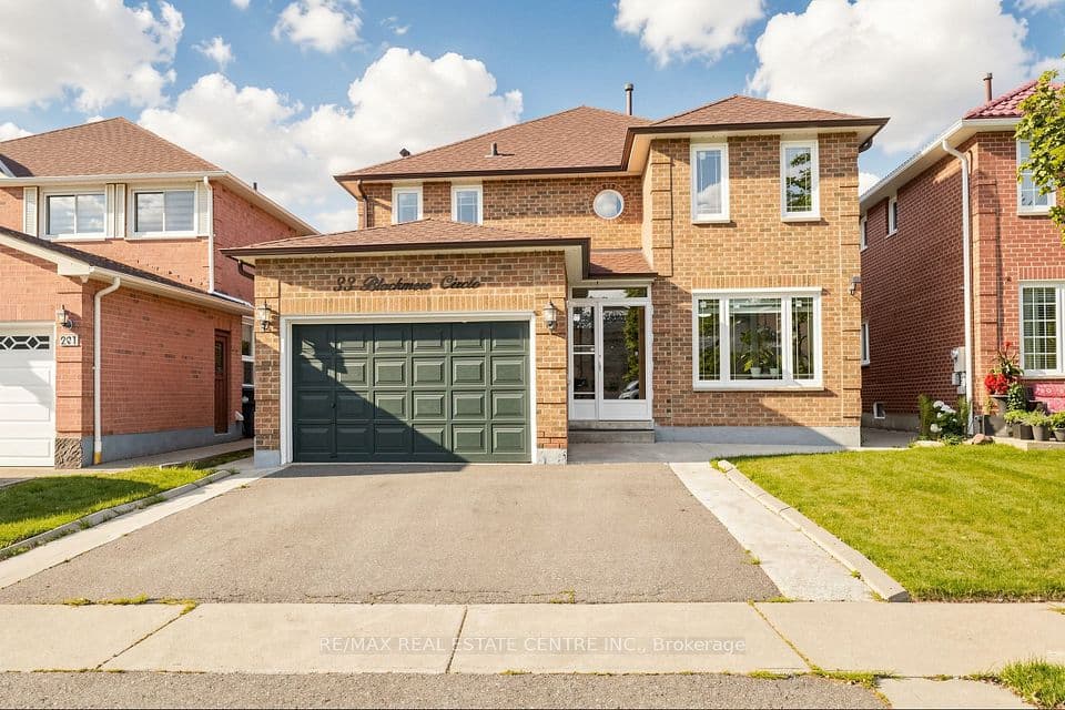 33 Blackmere Circle, Brampton, ON L6W 4B6 – main photo