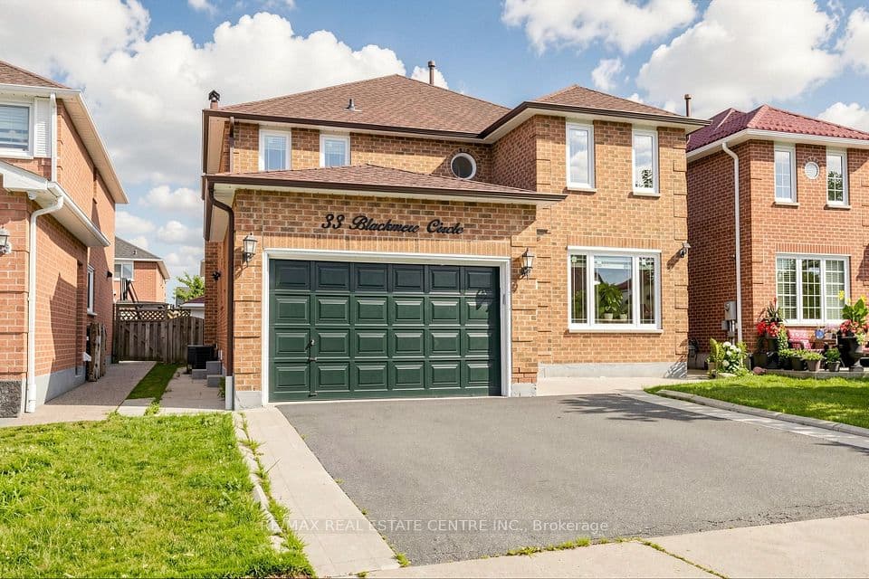 33 Blackmere Circle, Brampton, ON L6W 4B6 – photo 2