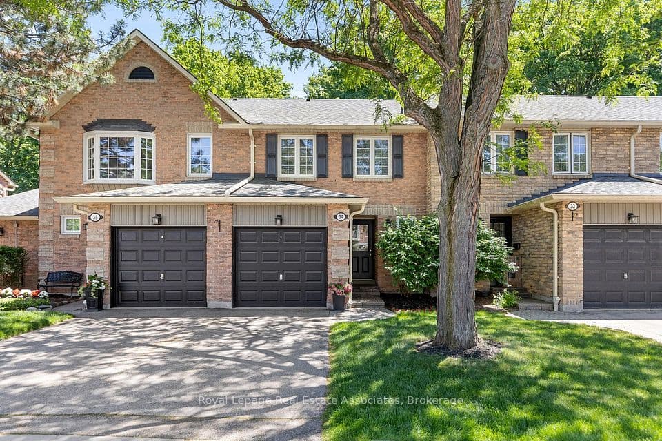 2766 Folkway Drive 34, Mississauga, ON L5L 3M3 – main photo