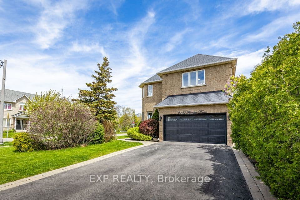 2137 Frontier Drive, Oakville, ON L6M 3S3 – photo 3