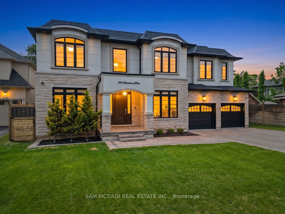 390 Sandhurst Drive, Oakville, ON L6L 4L3 – main photo