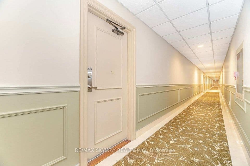 1615 Bloor Street 1203, Mississauga, ON L4X 1S2 – photo 2