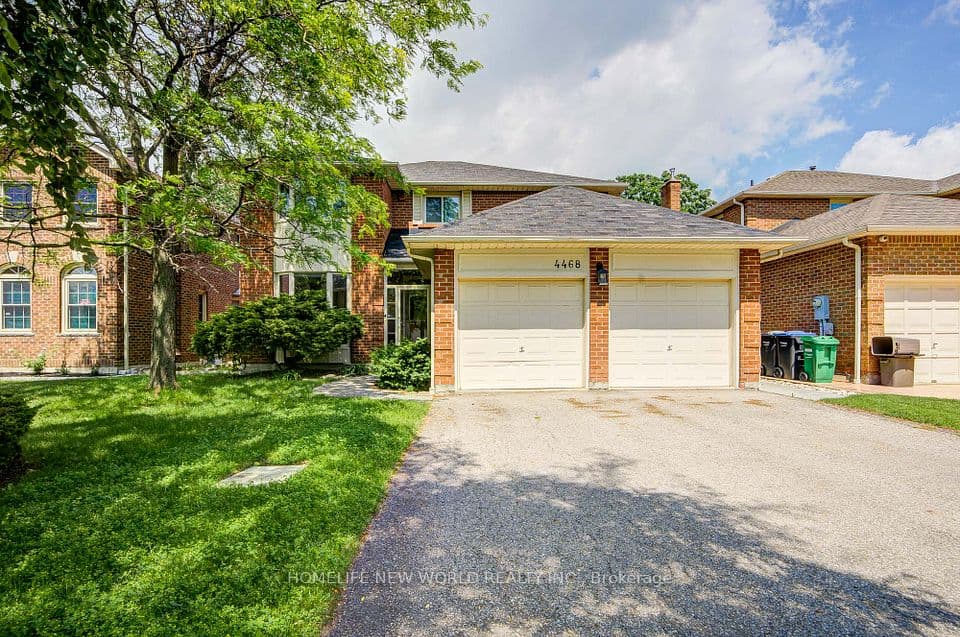 4468 Beacon Lane, Mississauga, ON L5C 4K9 – main photo