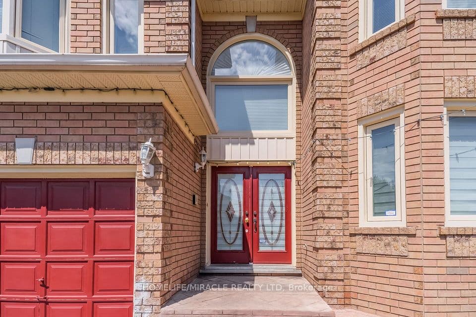 32 Gold Tree Street, Brampton, ON L6R 1T9 – photo 2