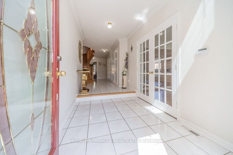 32 Gold Tree Street, Brampton, ON L6R 1T9 – photo 3