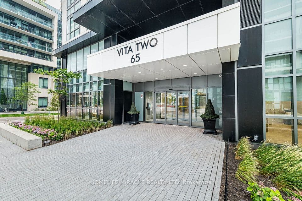 65 Annie Craig Drive 303, Toronto, ON M8V 0C4 – photo 3
