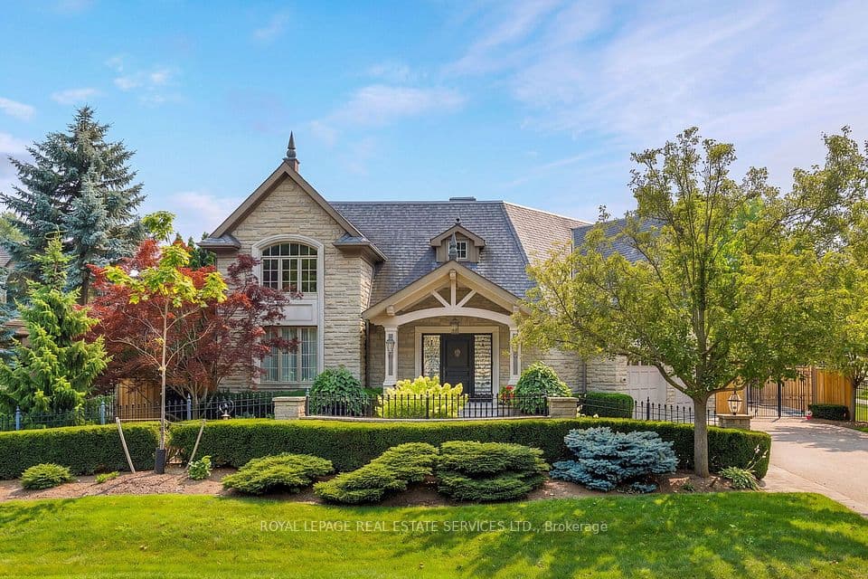 70 Shorewood Place, Oakville, ON L6K 3Y4 – main photo