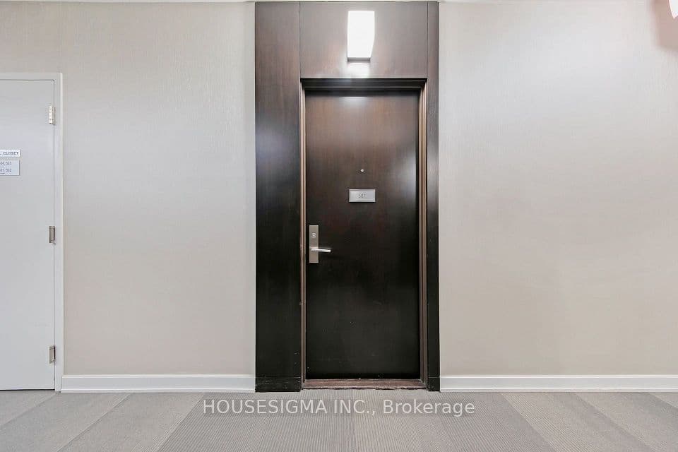 60 Absolute Avenue 507, Mississauga, ON L4T 0A9 – photo 2