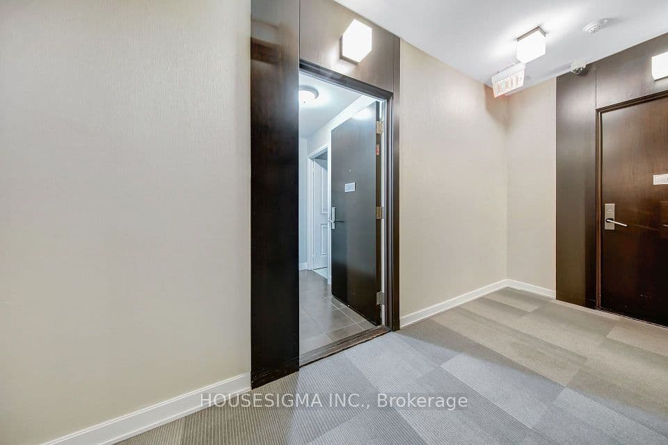 60 Absolute Avenue 507, Mississauga, ON L4T 0A9 – main photo