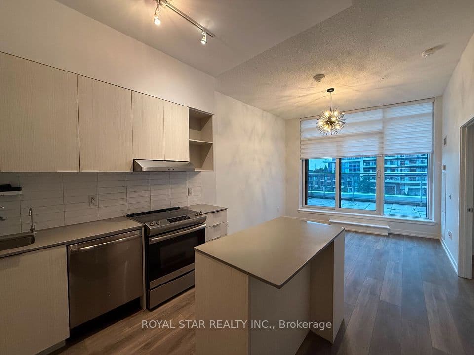 2520 Eglinton Avenue W 323, Mississauga, ON L5M 0Y4 – photo 3