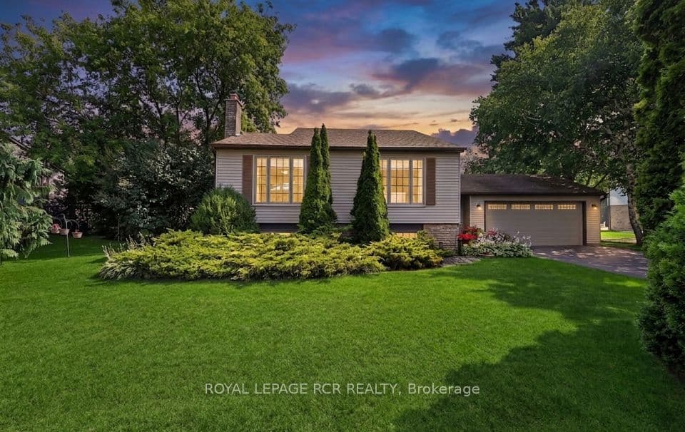 60 Holmes Drive, Caledon, ON L7K 0A7 – main photo