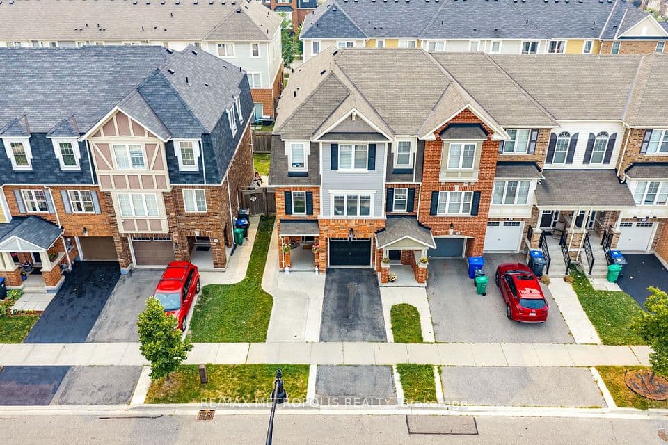 12 AFFLECK Road, Brampton, ON L7A 3Y8 – photo 3