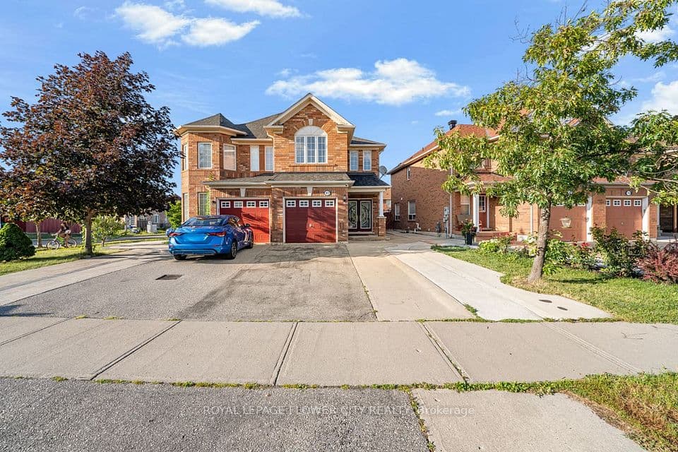 83 Eastway Street, Brampton, ON L6S 0A4 – main photo