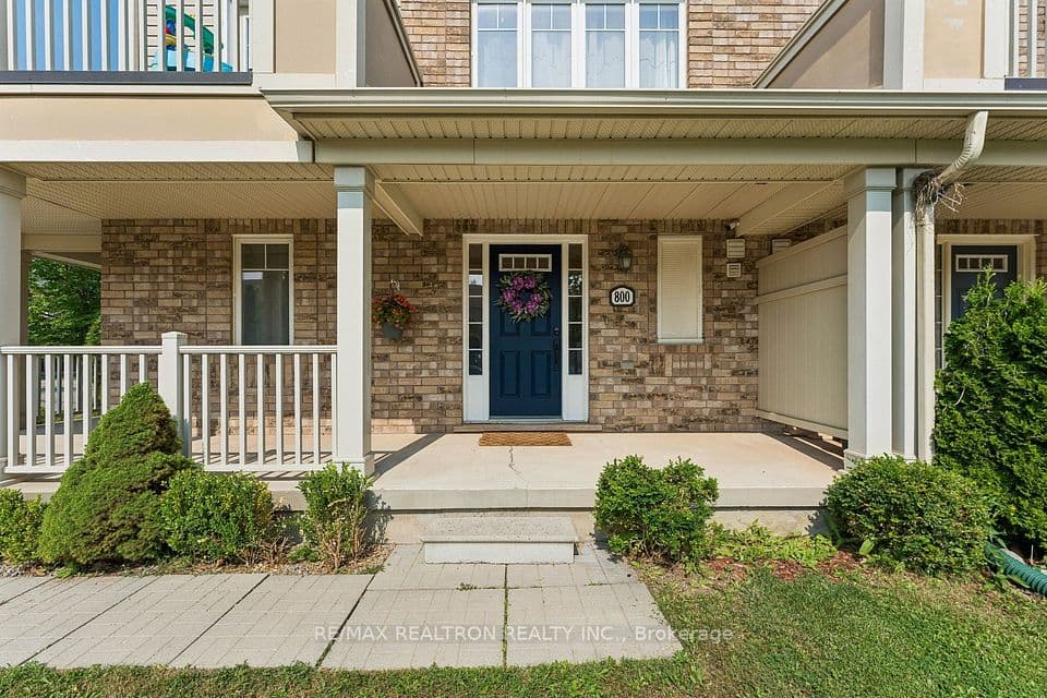 800 Fowles Court, Milton, ON L9T 0Z8 – photo 2
