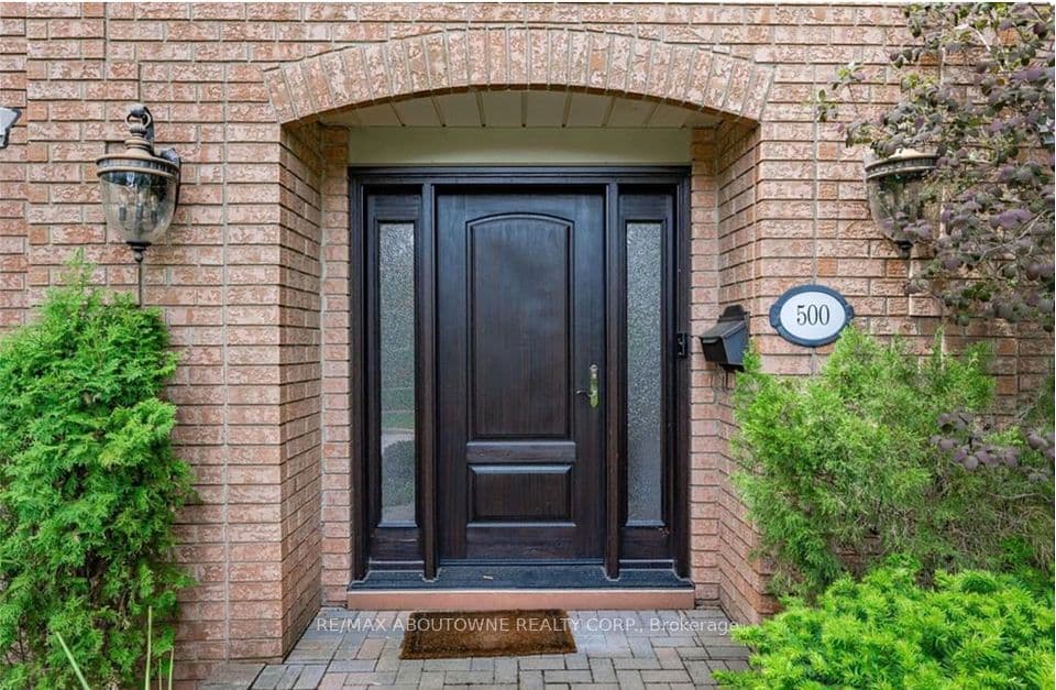 500 Blenheim Crescent, Oakville, ON L6J 6P7 – photo 3