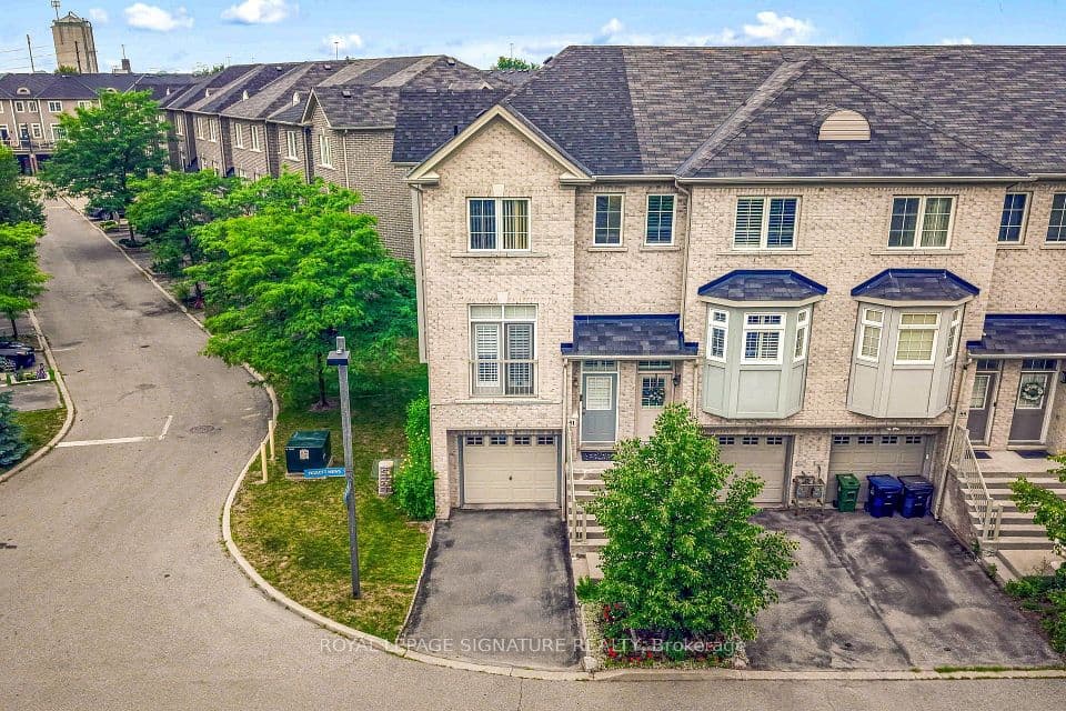 51 Piggott Mews, Toronto, ON M9N 0A4 – main photo