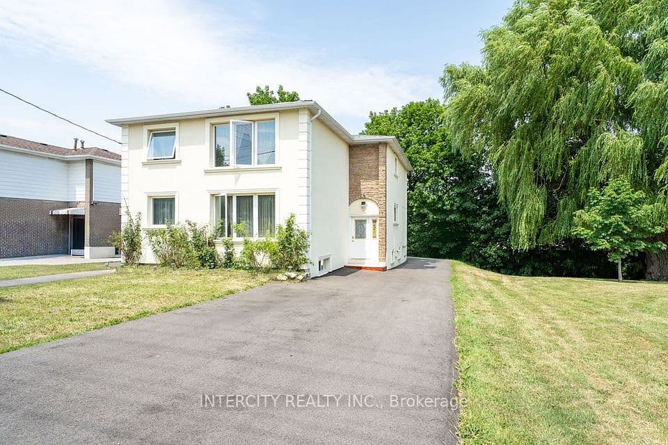 100 Dixon Road, Toronto, ON M9P 2L6 – photo 2