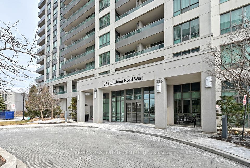 335 Rathburn Road W 1108, Mississauga, ON L5B 0C8 – main photo