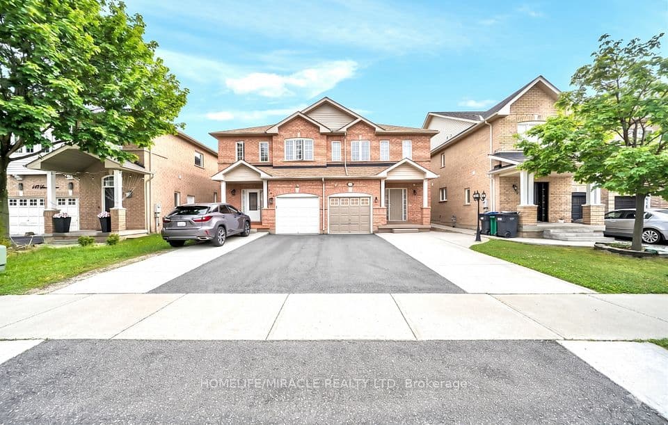 139 Sewells Lane, Brampton, ON L7A 2Z7 – photo 2
