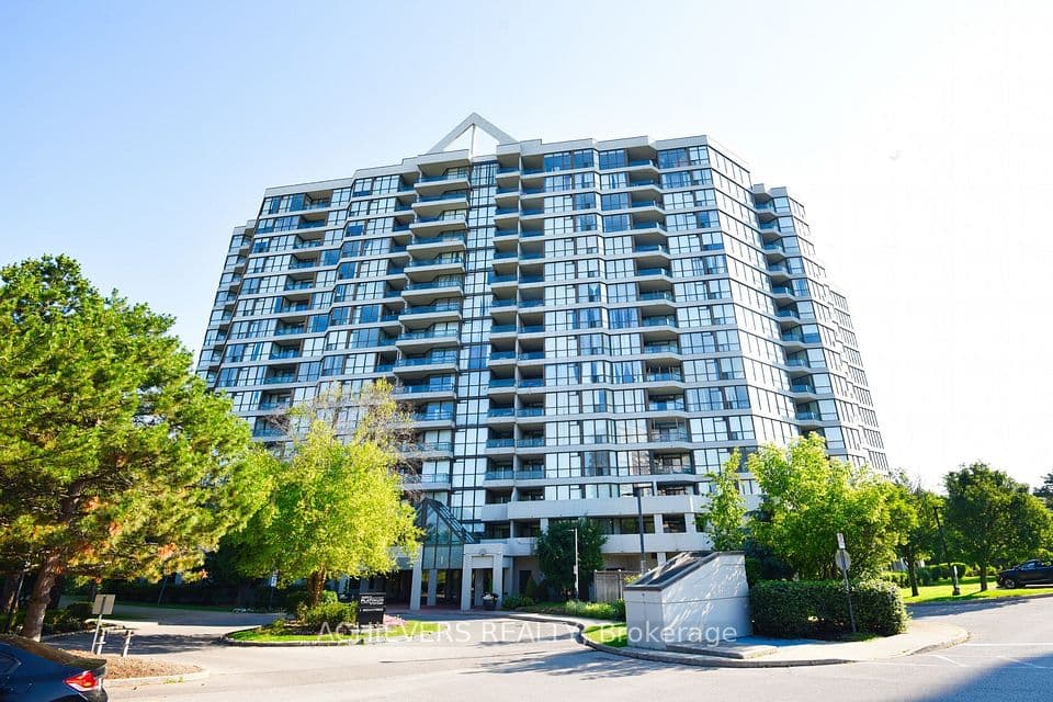 1 Rowntree Road 914, Toronto, ON M9V 5G7 – main photo