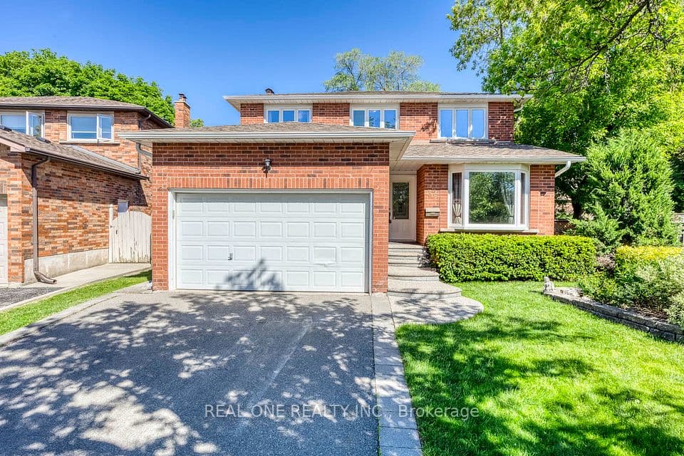 32 Roslo Court, Oakville, ON L6H 4S1 – photo 3
