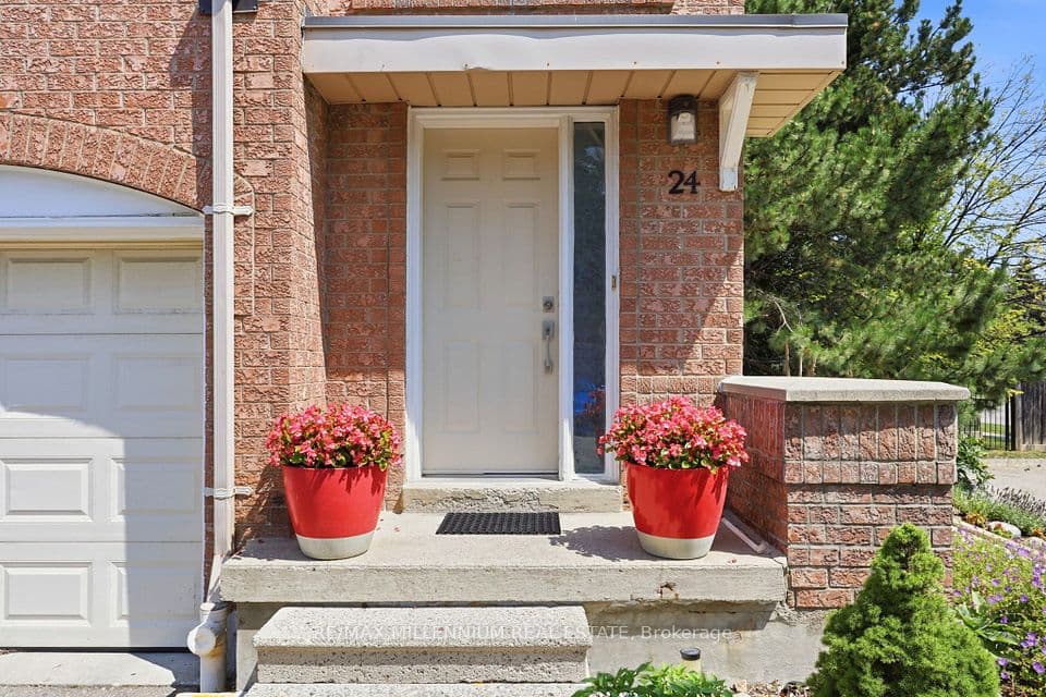 115 Bristol Road E 24, Mississauga, ON L4Z 3P7 – photo 3