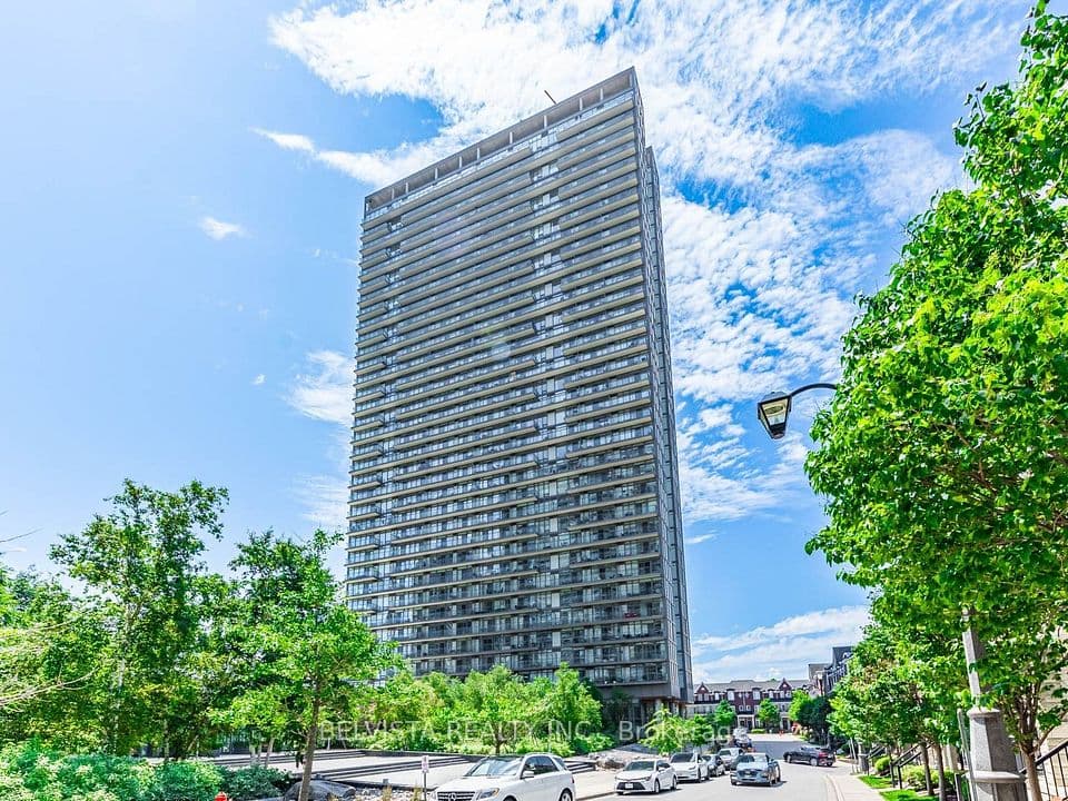 105 The Queensway Avenue 805, Toronto, ON M6S 5B5 – main photo