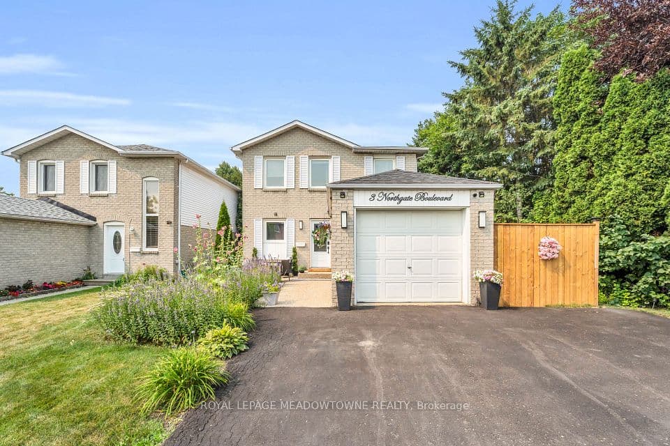 3 Northgate Boulevard, Brampton, ON L6S 4G6 – main photo