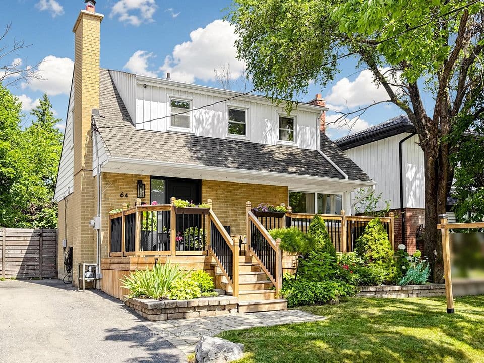 64 Clearbrooke Circle, Toronto, ON M9W 2E5 – photo 3