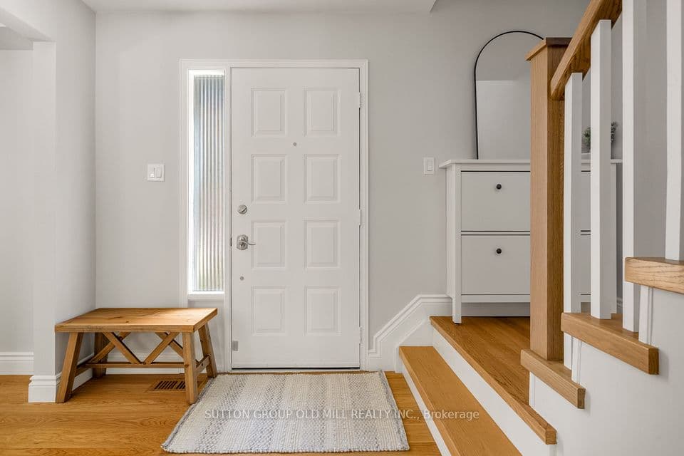 262 Chalmers Street, Oakville, ON L6L 6A7 – photo 3