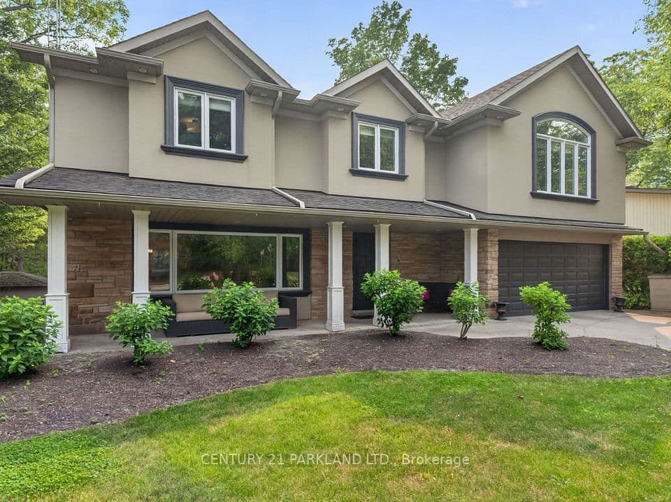 1302 Hillview Crescent, Oakville, ON L6H 2C7 – photo 2