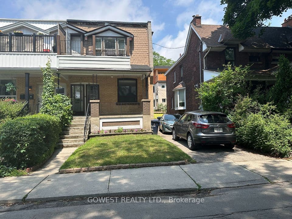 30 Grenadier Road, Toronto, ON M6R 1R2 – main photo