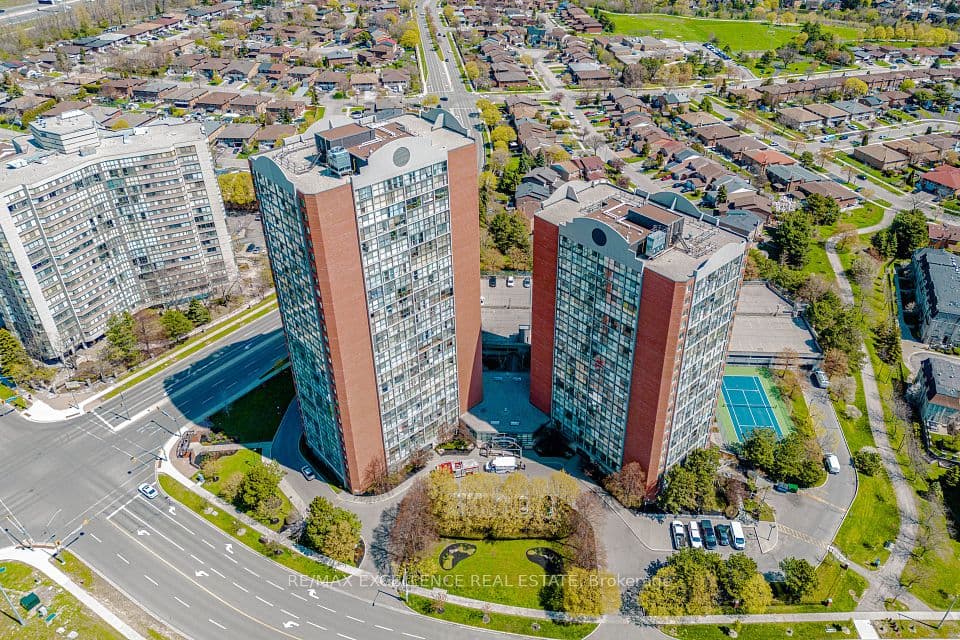4205 Shipp Drive 202, Mississauga, ON L4Z 2Y9 – photo 3
