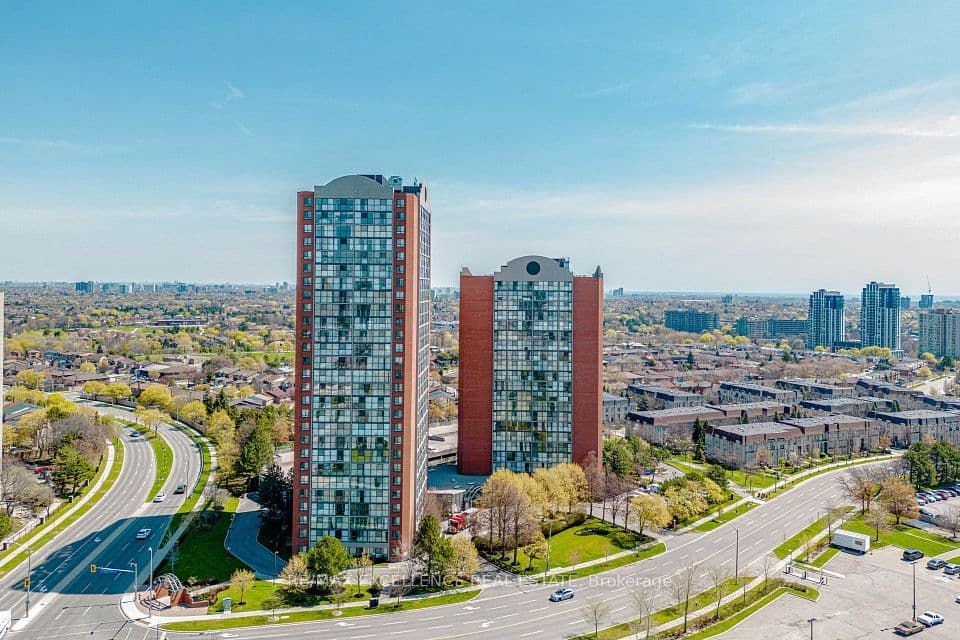 4205 Shipp Drive 202, Mississauga, ON L4Z 2Y9 – photo 2