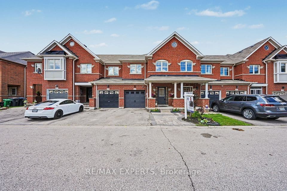 14 Lotus Street, Brampton, ON L6P 3E1 – main photo