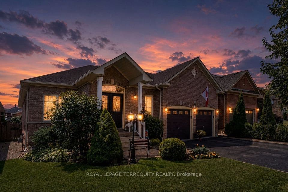 19 Johnson Crescent, Halton Hills, ON L7G 6C9 – photo 2