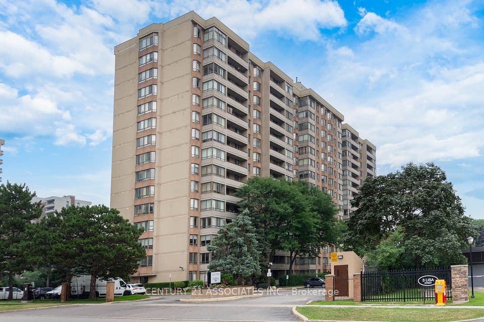 5 Lisa Street 402, Brampton, ON L6T 4T4 – main photo