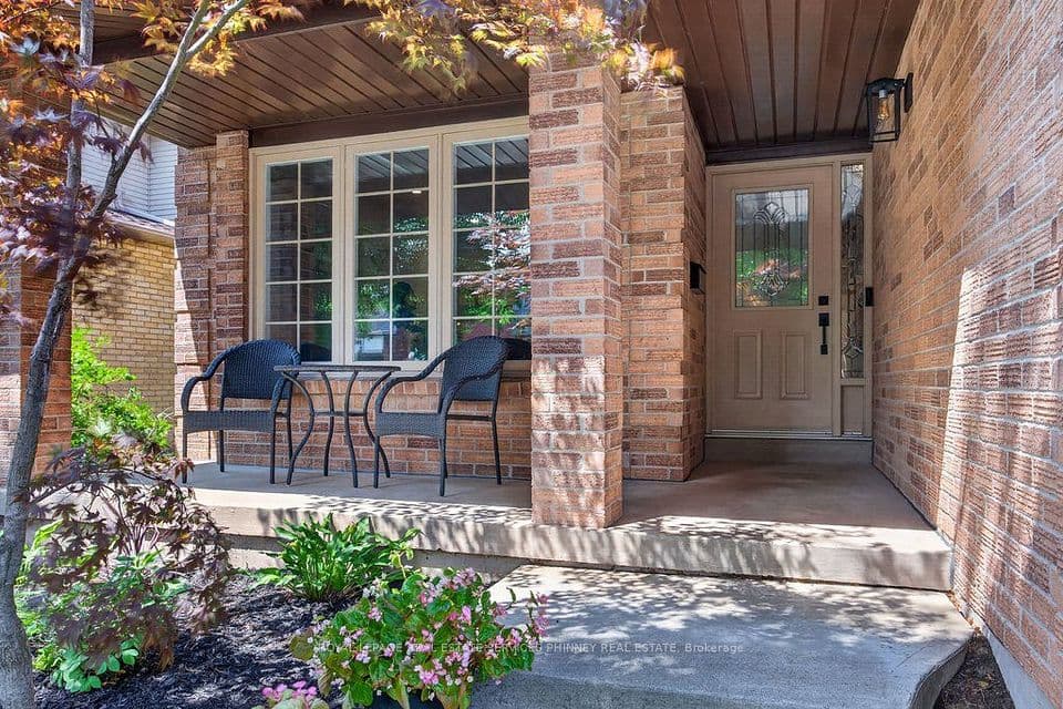 2175 Margot Street, Oakville, ON L6H 3M5 – photo 2