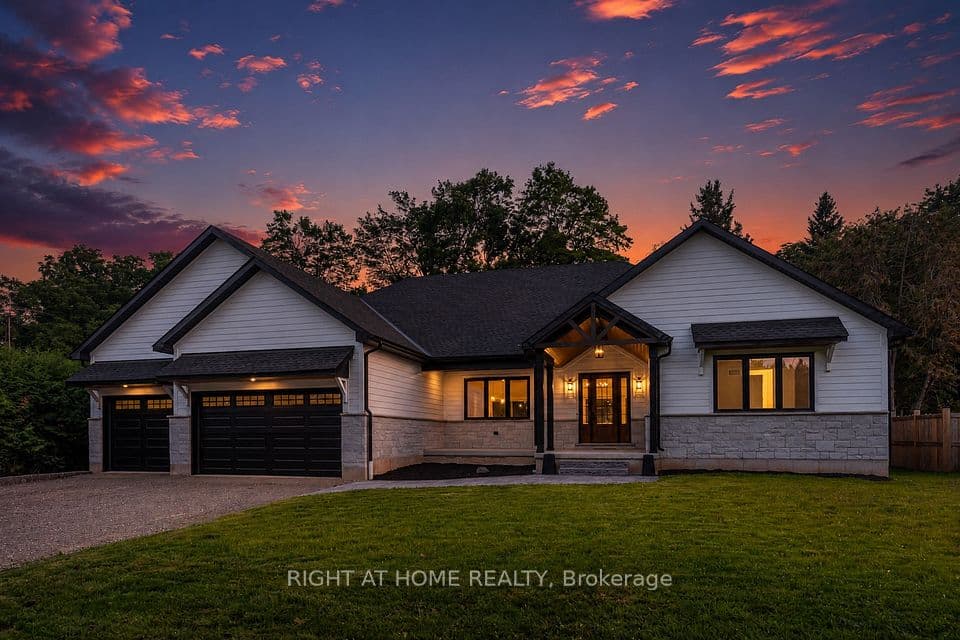 9 Maple Grove Road, Caledon, ON L7K 0Z2 – main photo
