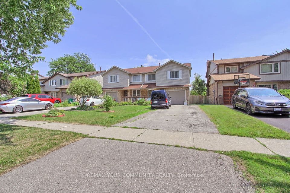 2788 Bucklepost Crescent, Mississauga, ON L5N 1X5 – photo 2