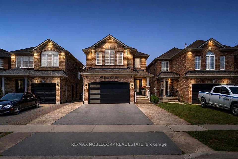 111 Emily Carr Crescent, Caledon, ON L7E 2L8 – main photo