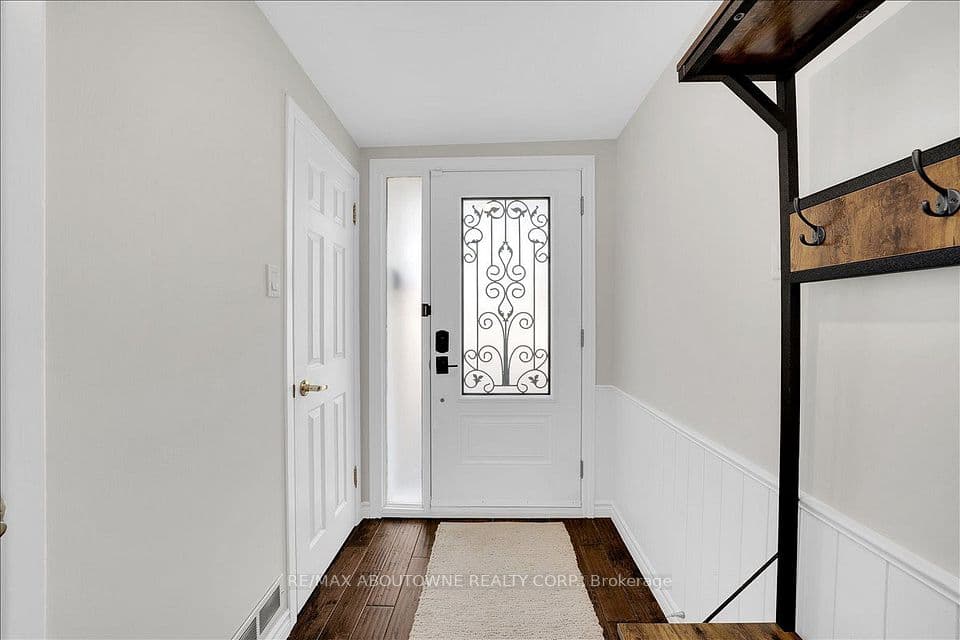 2736 Council Ring Road, Mississauga, ON L5L 1W2 – photo 3
