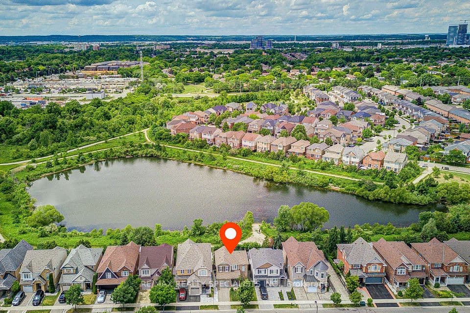629 Symons Crossing, Milton, ON L9T 7S2 – photo 2