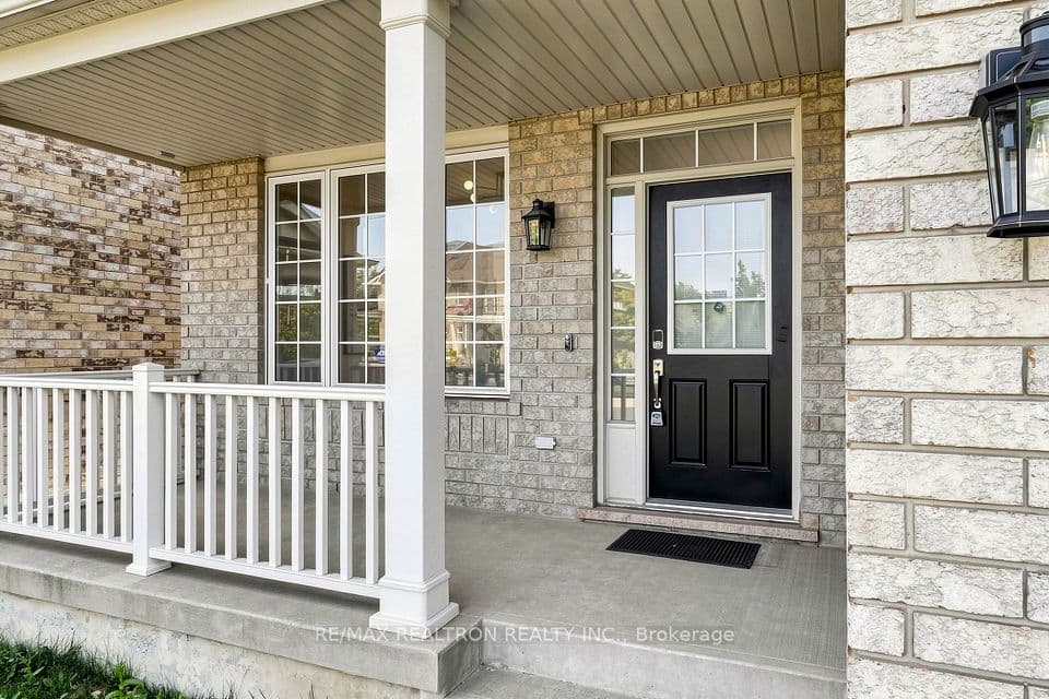 1032 Fourth Line, Milton, ON L9T 6T8 – photo 3