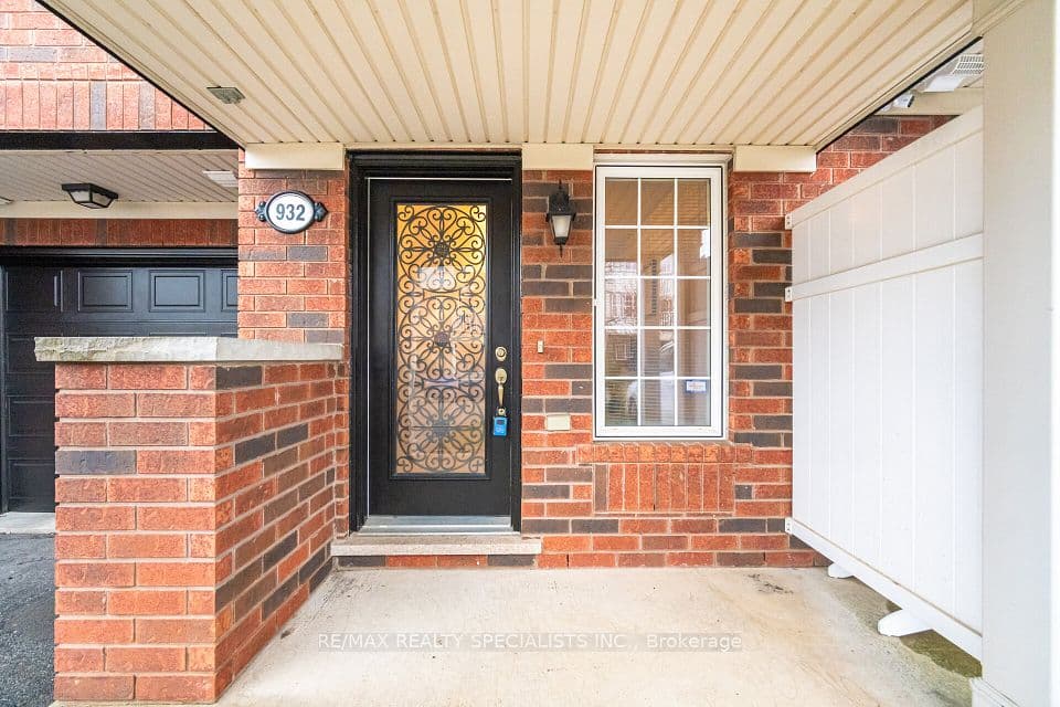 932 Sprague Place, Milton, ON L9T 0K8 – photo 3