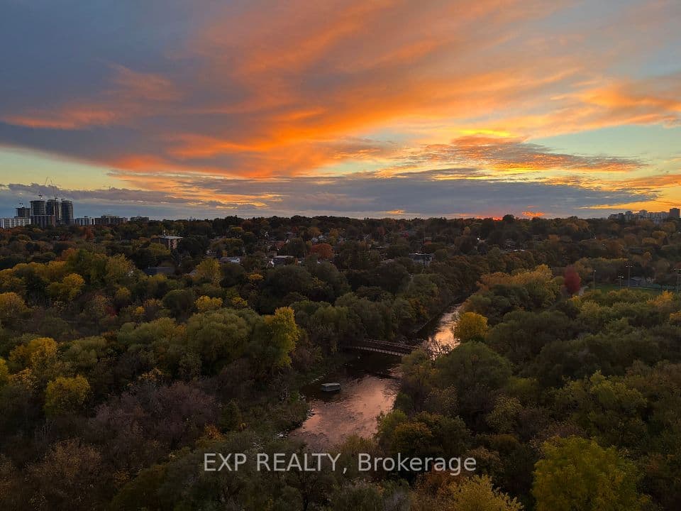 10 Wilby Crescent 1106, Toronto, ON M9N 0B6 – photo 3