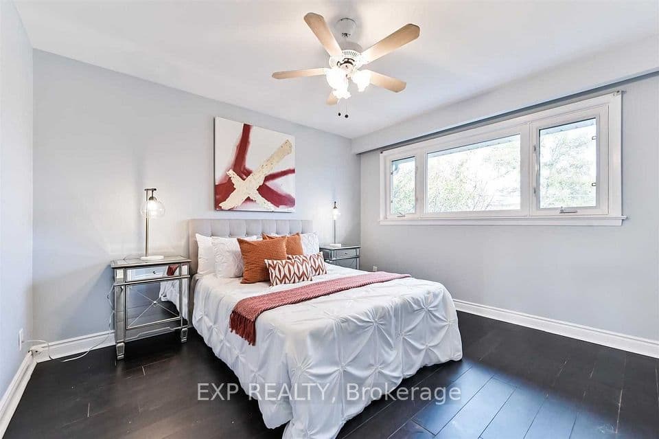 132 Brookhaven Drive, Toronto, ON M6M 4P2 – main photo