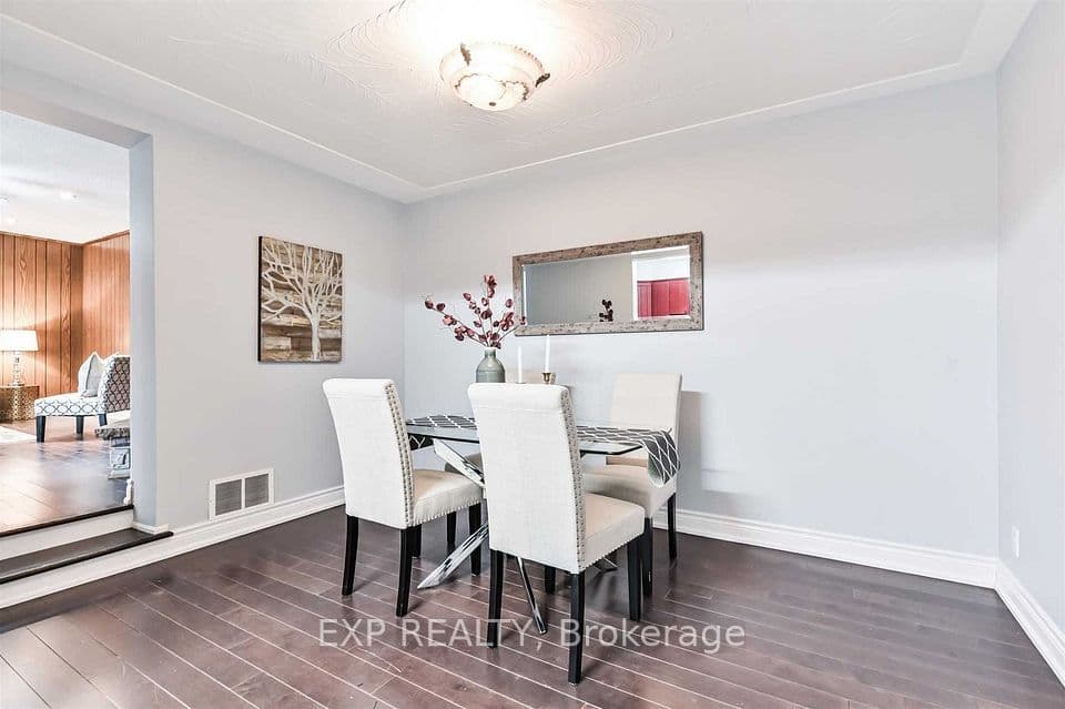 132 Brookhaven Drive, Toronto, ON M6M 4P2 – photo 2