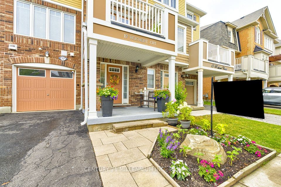 17 Reichert Court, Milton, ON L9T 8R7 – photo 3